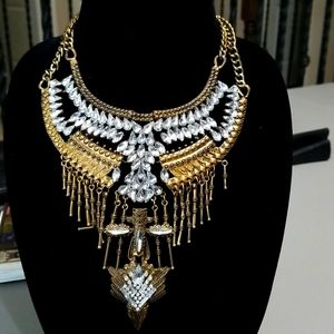 Gorgeous bib Boho necklace by Husuru